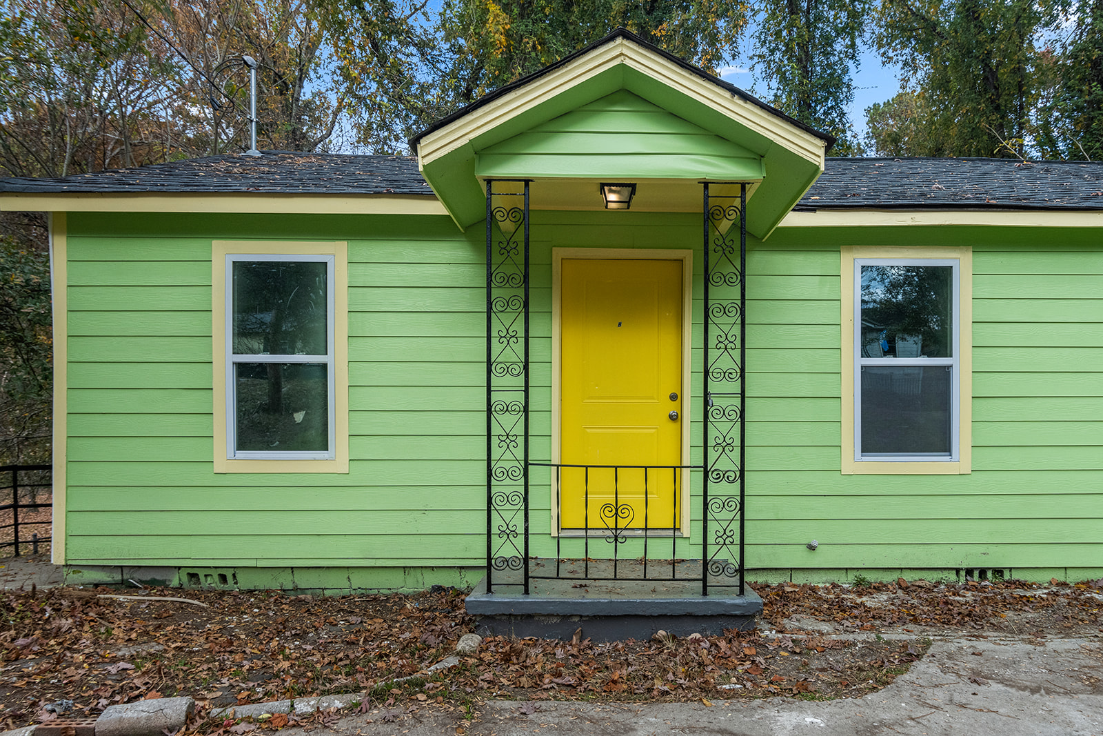 Property main image